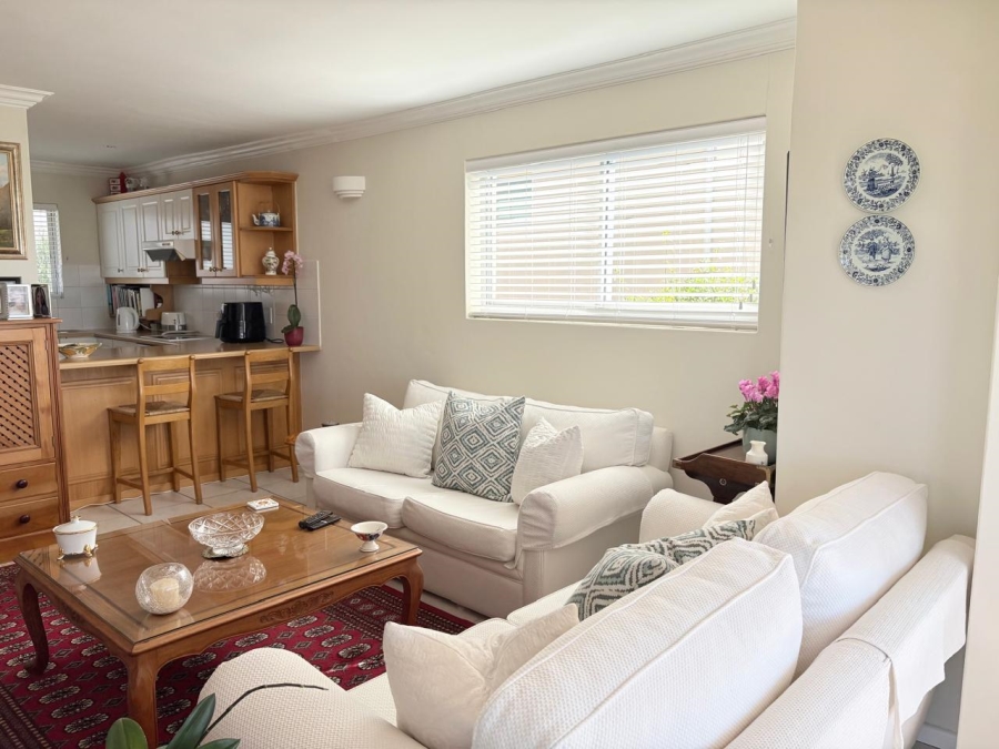 To Let 3 Bedroom Property for Rent in Muizenberg Western Cape
